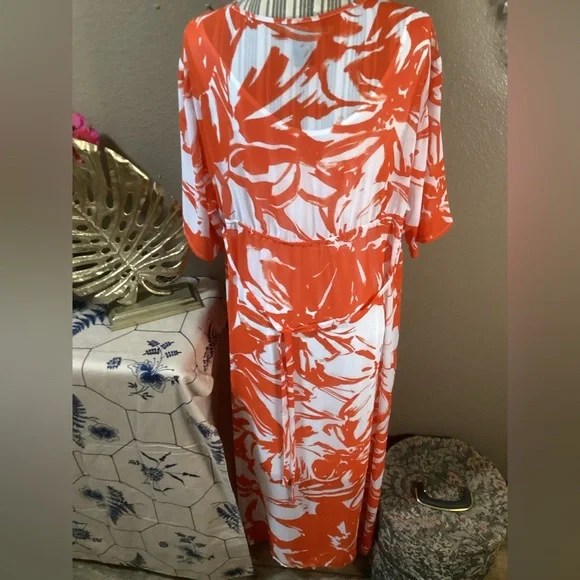 Nina Leonard Orange and White Floral Maxi Dress - Picture 6 of 16